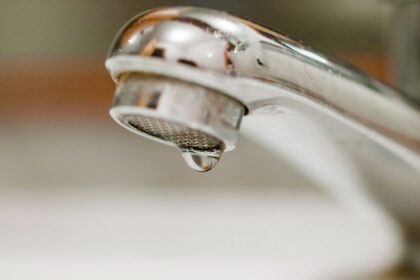 Comment éliminer les chloramines de l’eau du robinet ?